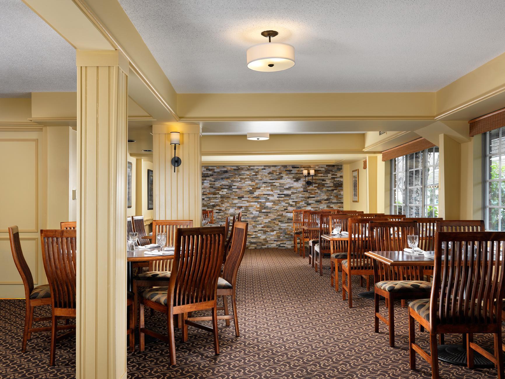 Royal Scot Hotel & Suites Victoria Exteriér fotografie